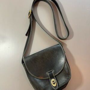 Fossil Black Crossbody Bag with Adjustable Strap and Saddle Silhouette